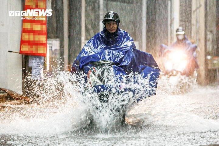 Miền Bắc sắp bước vào đợt mưa lớn, lượng mưa cục bộ có thể vượt 250mm. (Ảnh minh hoạ: Đắc Huy)