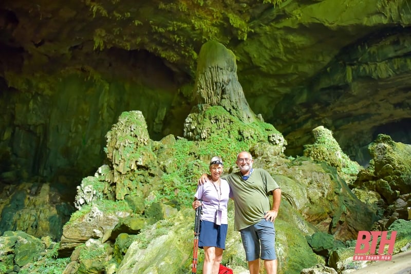 ស្នាដៃនៅកណ្តាលព្រៃ Pu Luong