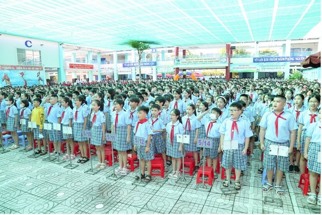 Trường tiểu học đông học sinh nhất TP.HCM: Hơn 5.000 em, 109 lớp - Ảnh 4.