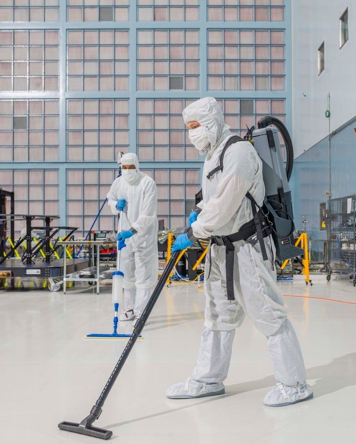 Phát hiện 26 loài vi khuẩn mới trong 'phòng sạch' vô trùng của NASA - Ảnh 2.