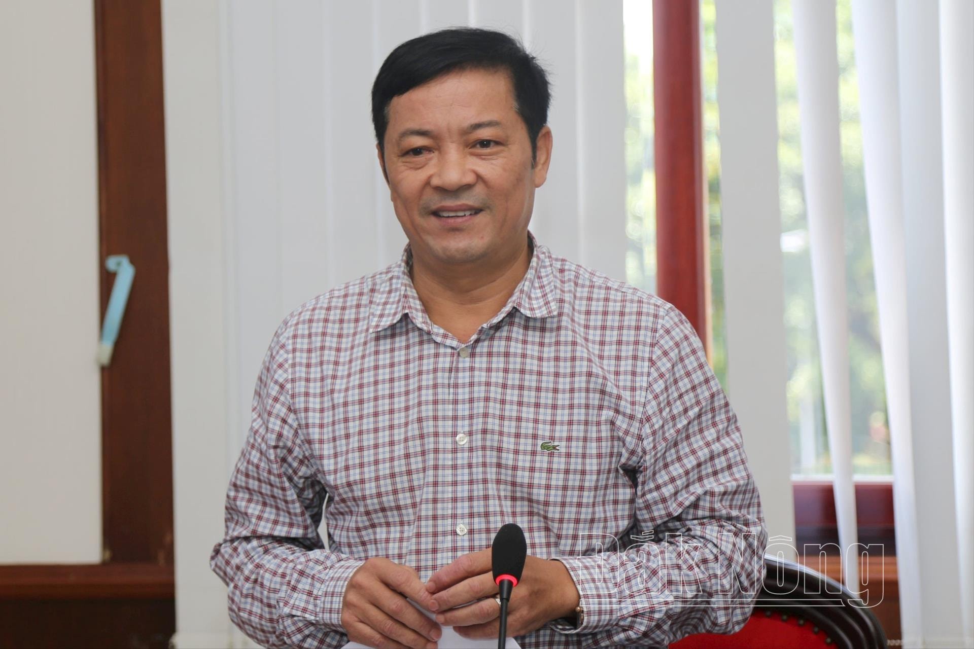 UVBTV, Phó Chủ tịch Thường trực UBND tỉnh Đắk Nông Lê Trọng Yên nhấn mạnh các địa phương, chủ đầu tư cần giám nghĩ, giám làm, giám chịu trách nhiệm trong GPMB