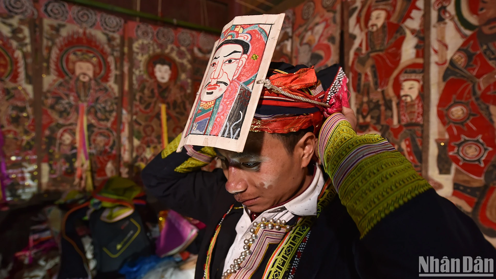 [ภาพ] พิธีบรรลุนิติภาวะของ Red Dao ที่เมืองต้าฟิน - ตำนานในเมฆ ภาพที่ 7