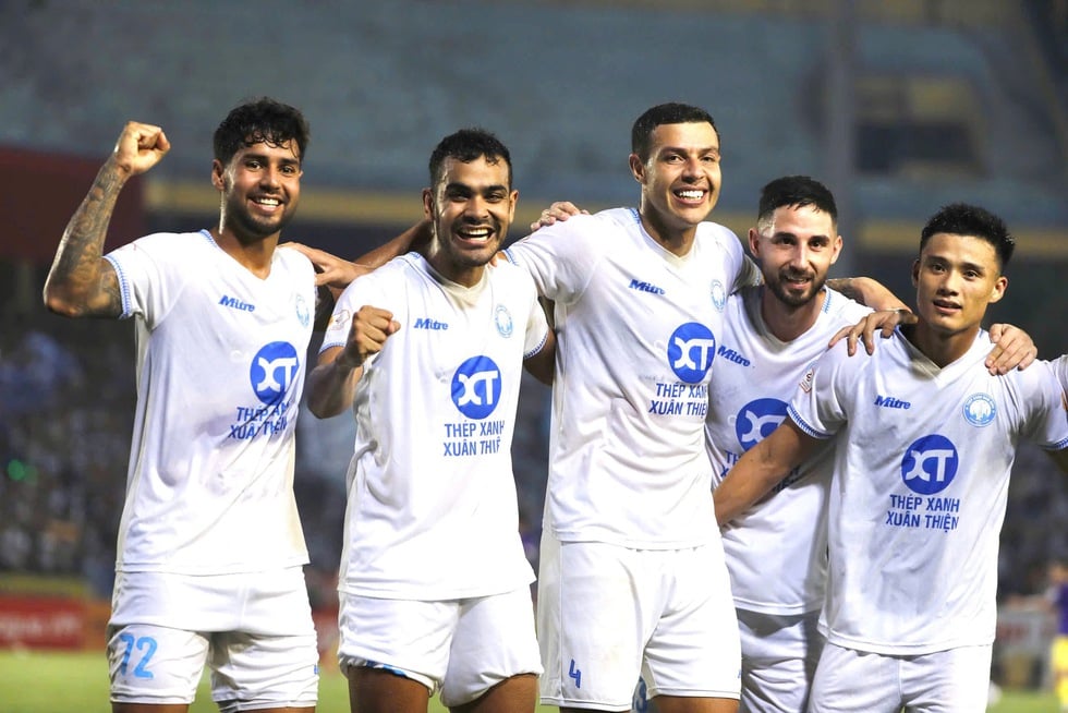 V-League cực nóng!- Ảnh 1.