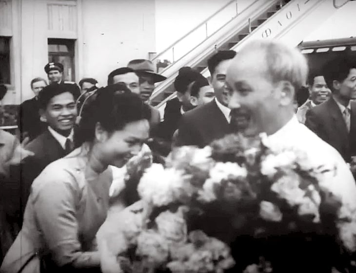 Con trai nhạc sĩ Văn Cao kể về bài hát Ca ngợi Hồ Chủ tịch - Ảnh 1.