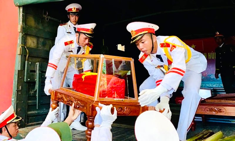 ក្នុងរដូវប្រាំងឆ្នាំ 2024-2025 ក្រុមទី 589 បានប្រមូលអដ្ឋិធាតុទាហានស្ម័គ្រចិត្តវៀតណាមចំនួន 17 នាក់ដែលបានស្លាប់នៅក្នុងខេត្ត Kham Muon ។