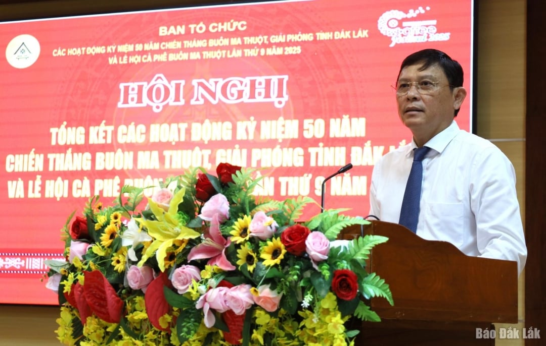 Phó Chủ tịch Thường trực UBND tỉnh Nguyễn Tuấn Hà, Trưởng Ban tổ chức phát biểu khai mạc hội nghị.