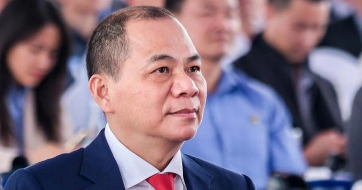 Cổ phiếu "họ" Vingroup dậy sóng, tài sản tỷ phú Vượng tăng vọt