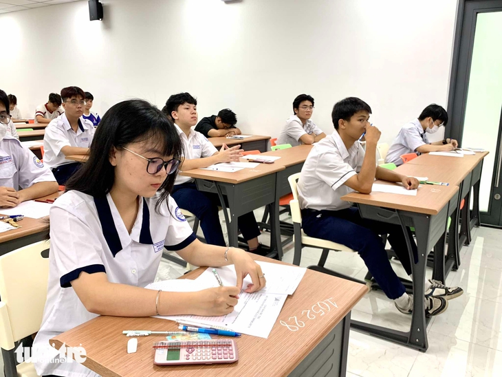 Trường đại học Công nghiệp TP.HCM công bố phương thức xét tuyển mới - Ảnh 1.