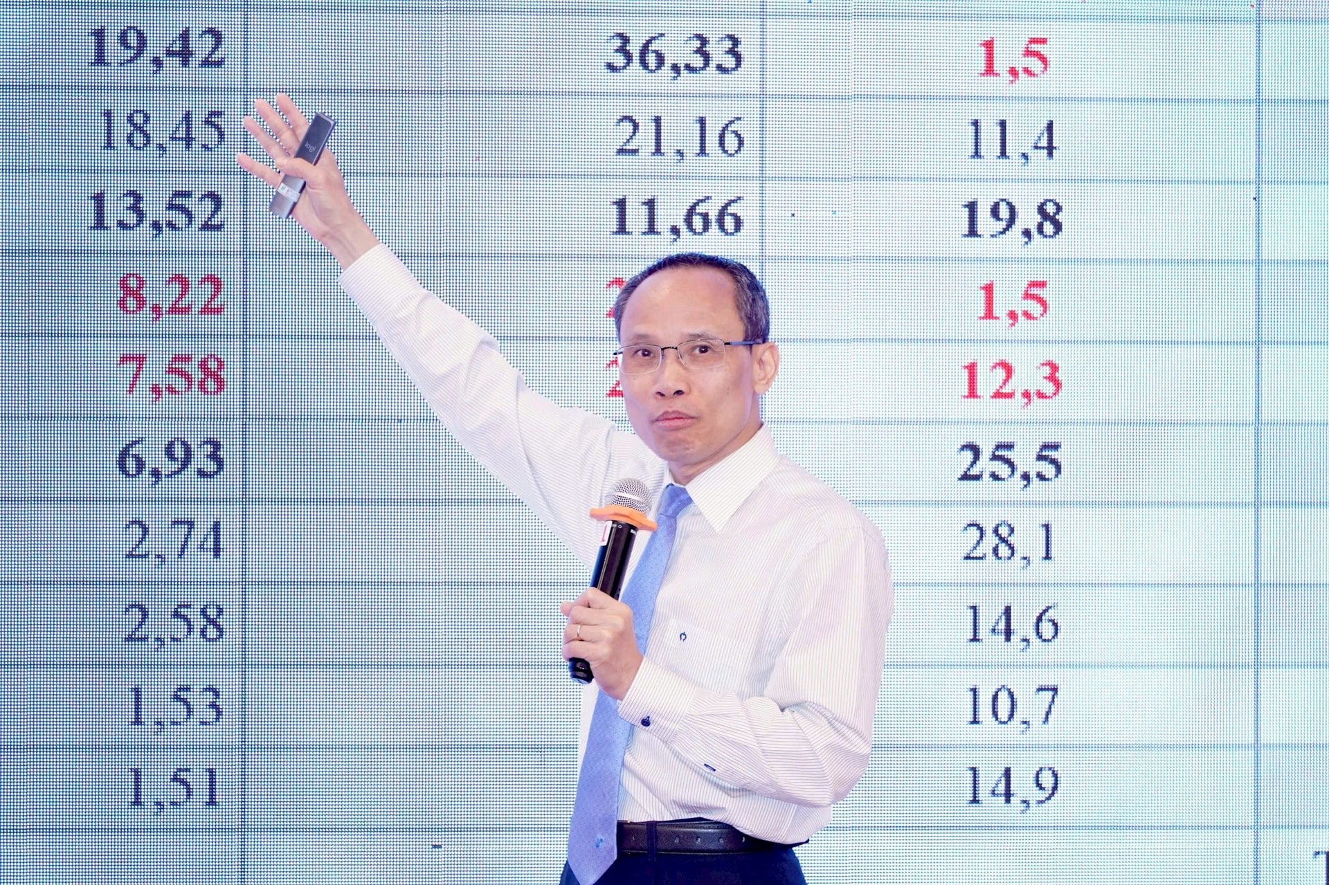 4.diendan21-5.jpg