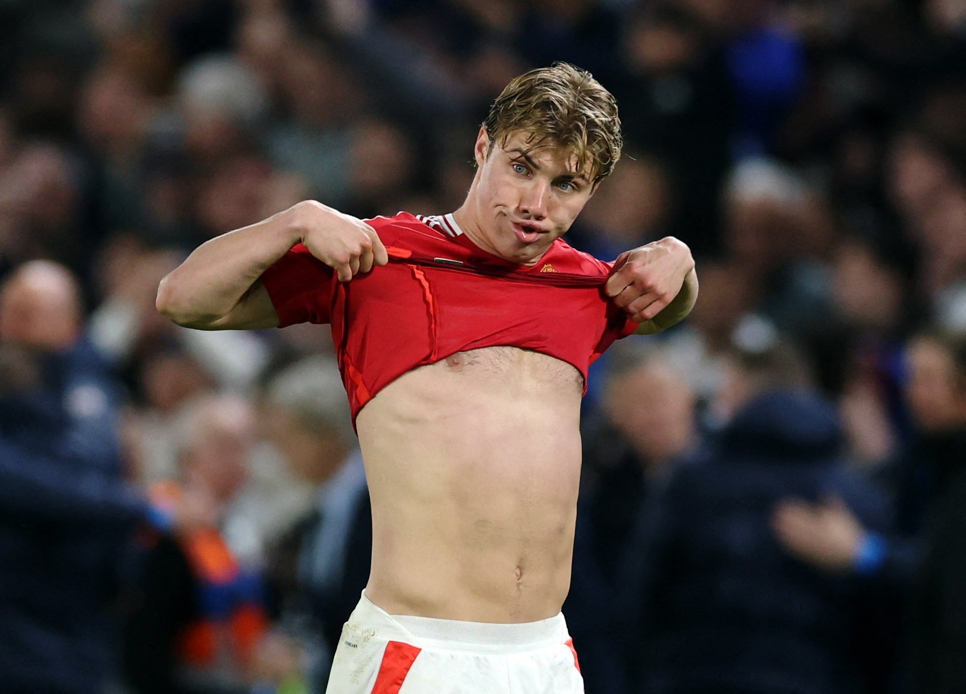 So sanh MU - Tottenham anh 9