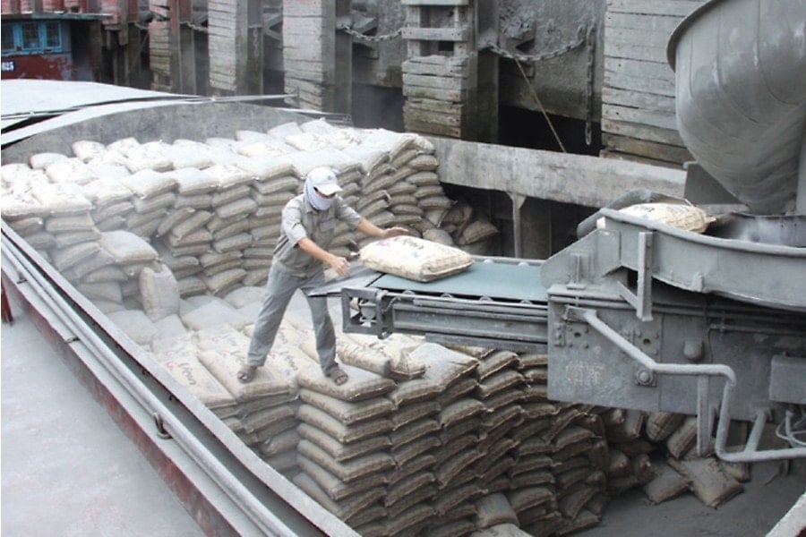 Reduce export tax on cement clinker to 5