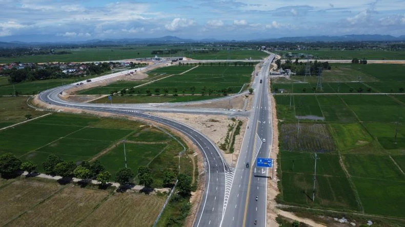 Doanh nghiệp tư nhân đề xuất đầu tư mở rộng đường cao tốc bắc-nam theo phương thức PPP ảnh 1