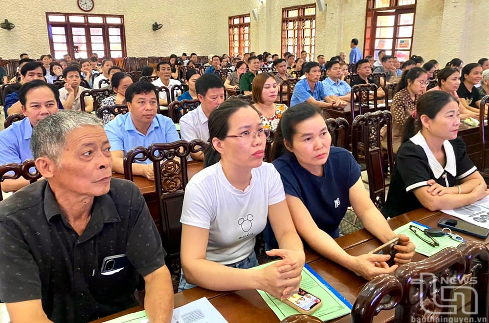 សិក្ខាកាមចូលរួមវគ្គបណ្តុះបណ្តាល។