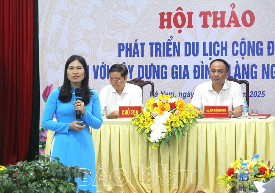 សិក្ខាសាលា “អភិវឌ្ឍន៍ទេសចរណ៍សហគមន៍ផ្សារភ្ជាប់នឹងការកសាងគ្រួសារភូមិសិប្បកម្មនៅ Ha Nam”