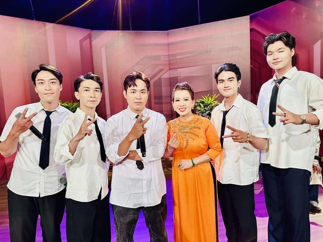 Khi Rap chạm vào đờn ca tài tử – Một cú giao thoa ấn tượng của Nhóm hát TDB- Ảnh 2.