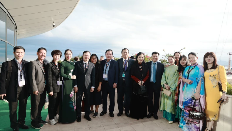 Quảng bá dự án phim “Hộ linh tráng sĩ-Bí ẩn mộ Vua Đinh” tại Liên hoan phim Cannes 2025 ảnh 2