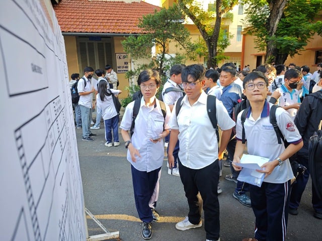 Thí sinh cần minh chứng gì để hưởng ưu tiên tuyển sinh ĐH, CĐ năm 2025? - Ảnh 1.