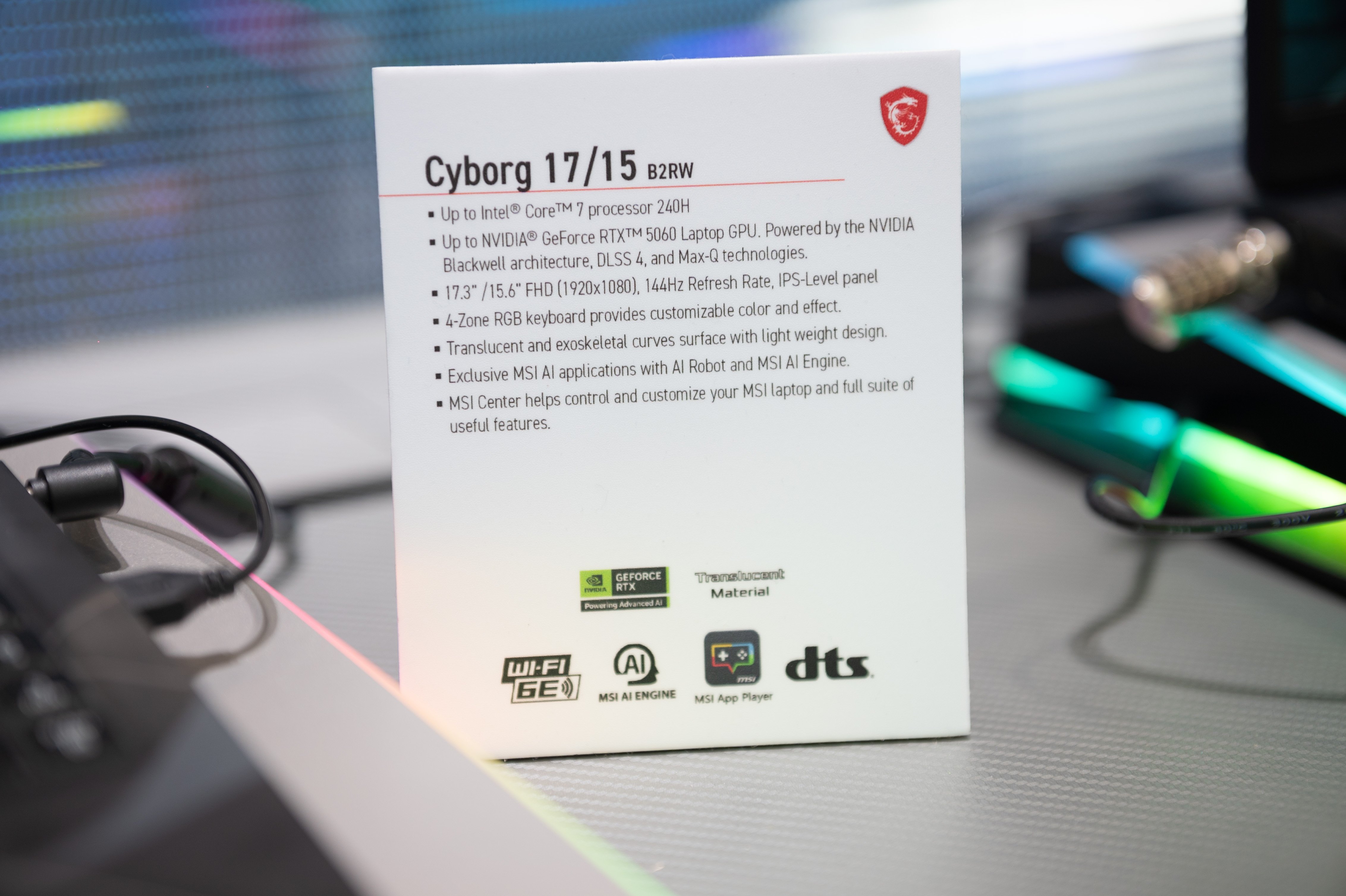 Laptop cua Jensen Huang anh 4