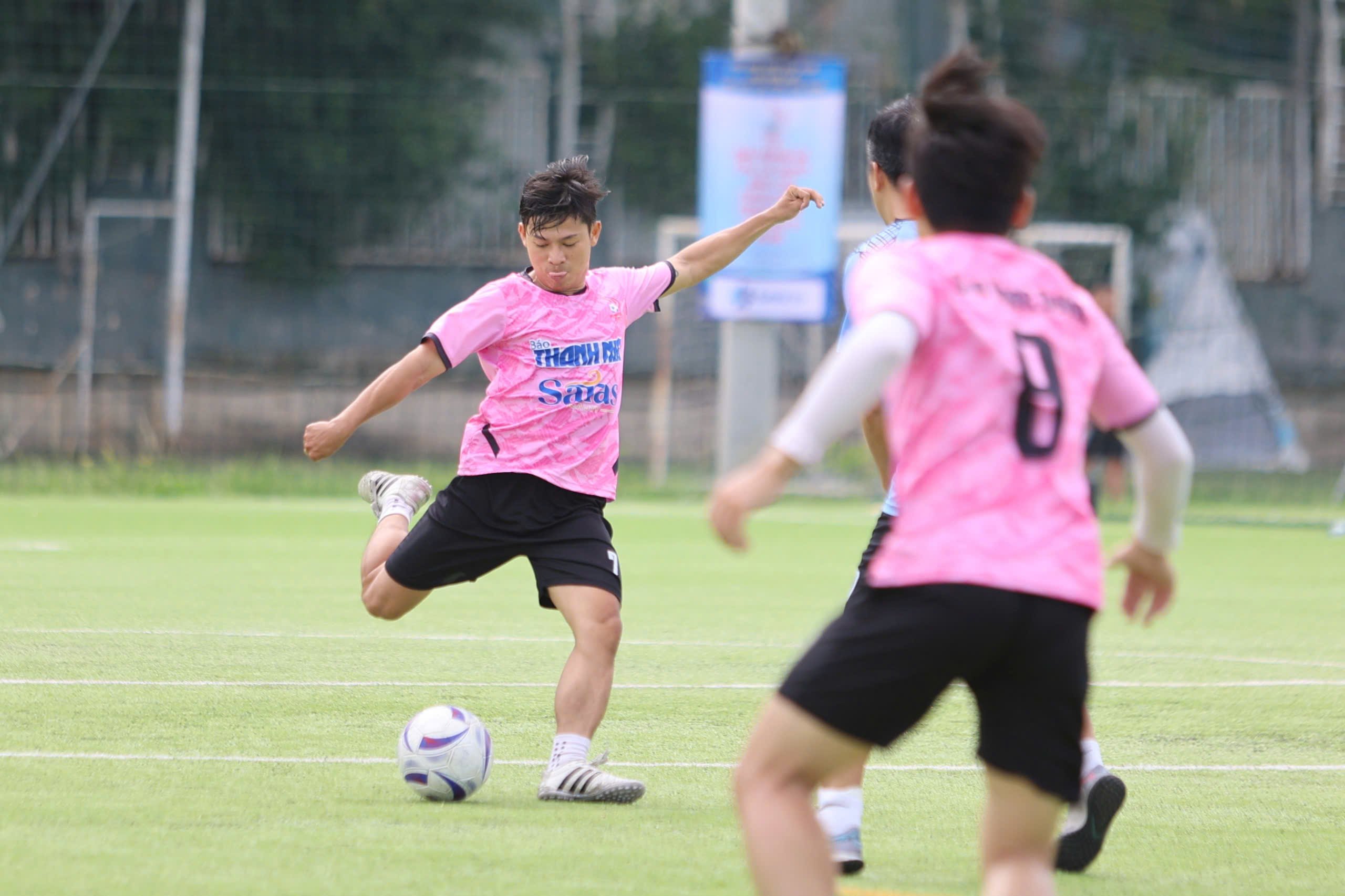 Press Cup 2025: Báo Thanh Niên xuất quân thắng lợi- Ảnh 21.