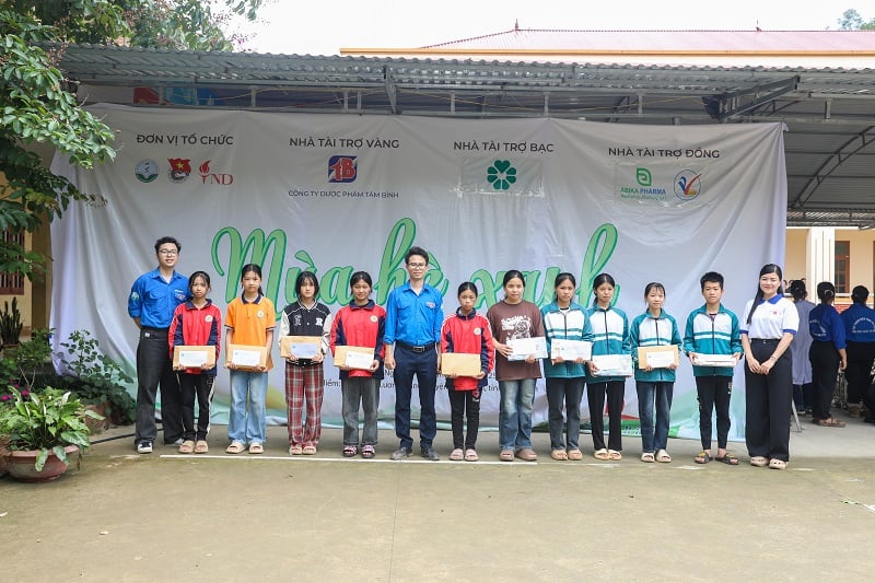 Tam Binh Pharmaceuticals៖ គាំទ្រ 