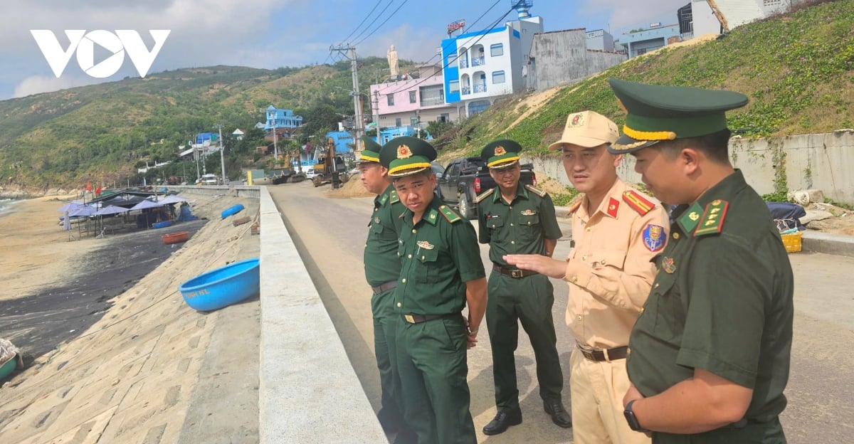 Bình Định tháo gỡ bất cập giao thông đường thủy để phát triển du lịch biển - Ảnh 1.