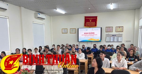 Opening of room service class for 44 students at tourist facilities