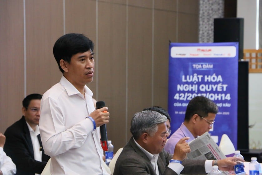Tiến sĩ Lê Lâm, hiệu trưởng Trường Cao đẳng Đại Việt Sài Gòn