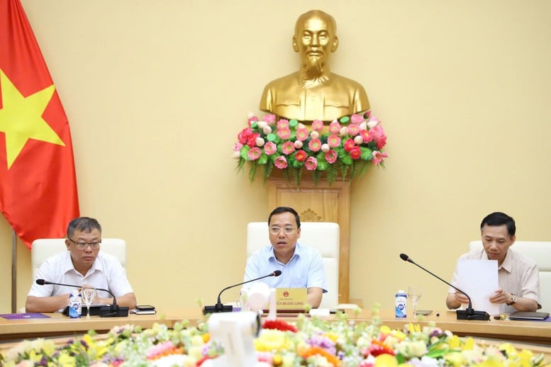 Dự án đường dây 500kV Lào Cai - Vĩnh Yên: Phấn đấu hoàn thành bàn giao mặt bằng trong tháng 5/2025- Ảnh 1.