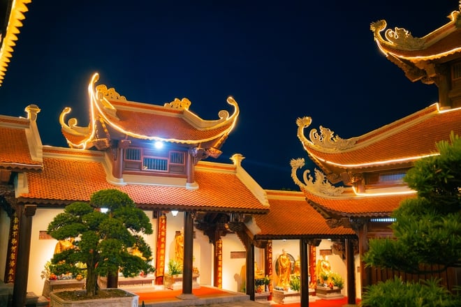 វត្ត Phuc Son ដែលមានអាយុ 350 ឆ្នាំនៅ Bac Giang មុនថ្ងៃទទួលសារីរិកធាតុរបស់ព្រះពុទ្ធ - រូបថត 14 ។