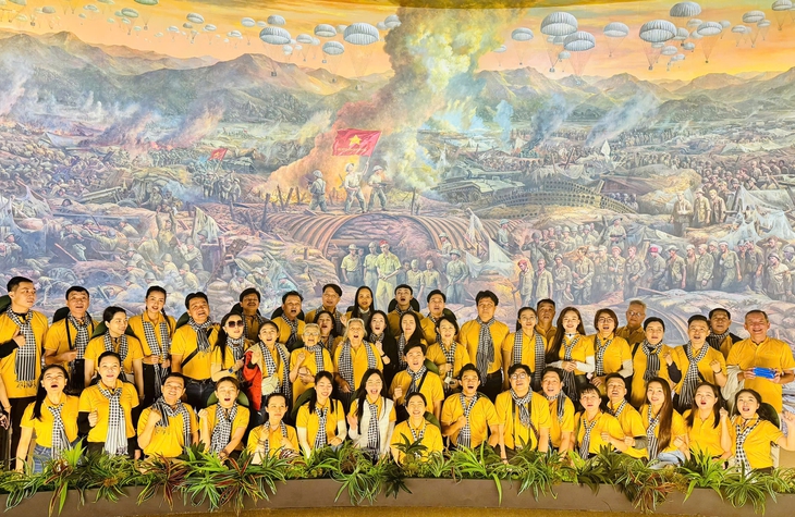 hành trình về nguồn - Ảnh 1.