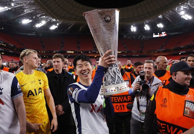 Tottenham nhận tiền thưởng ‘khủng’ nhờ chức vô địch Europa League, M.U bấp bênh số phận- Ảnh 1.