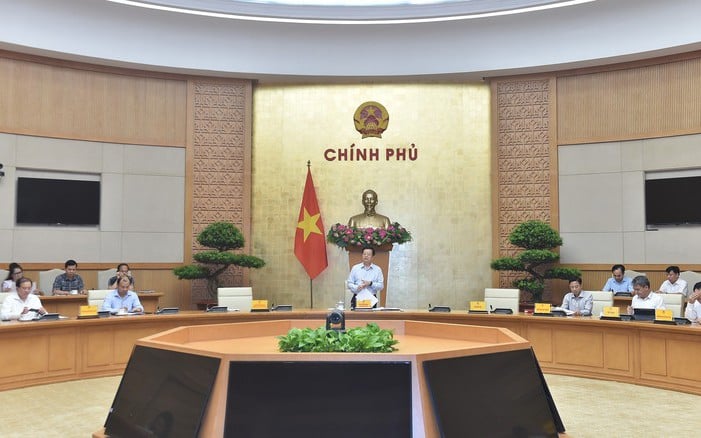Phó Thủ tướng Mai Văn Chính làm việc với Bộ VHTTDL rà soát, xây dựng nghị định về phân cấp, phân quyền