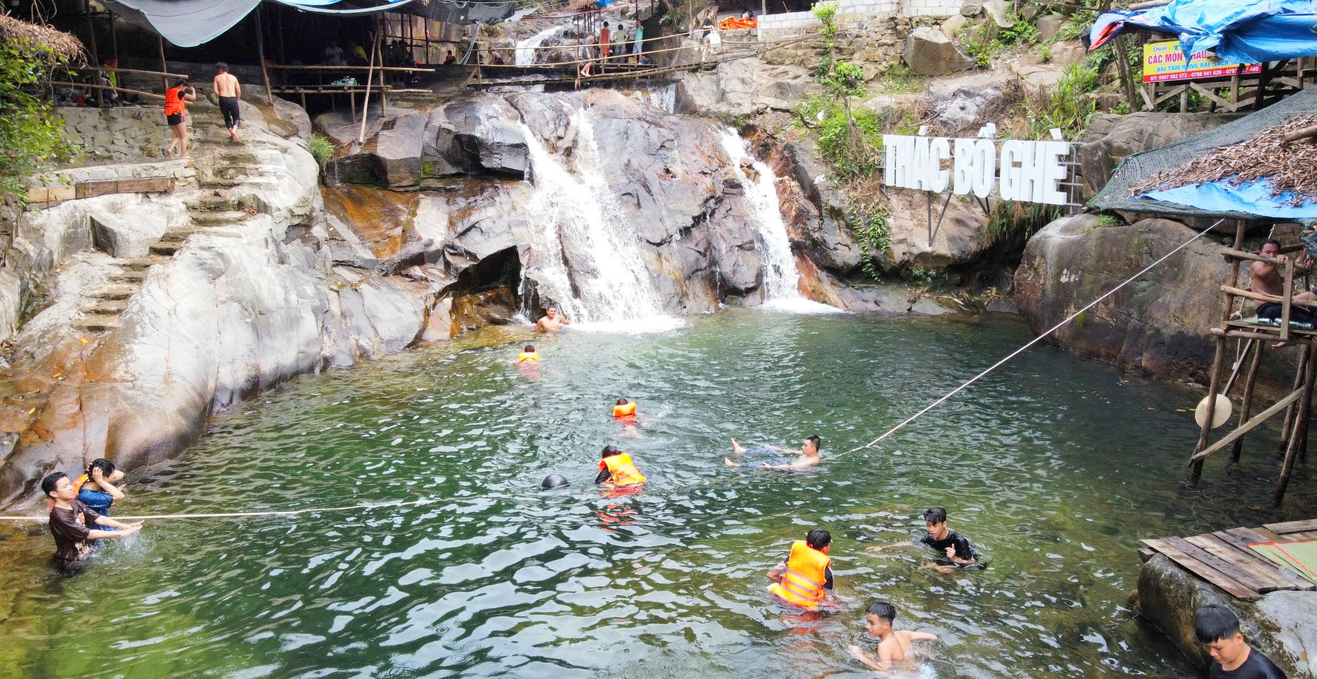 ផ្តោត​លើ​សុវត្ថិភាព​សម្រាប់​ភ្ញៀវ​ទេសចរ​នៅ​តំបន់​ទេសចរណ៍​ដូច​ជា​អូរ និង​ទឹកធ្លាក់​។