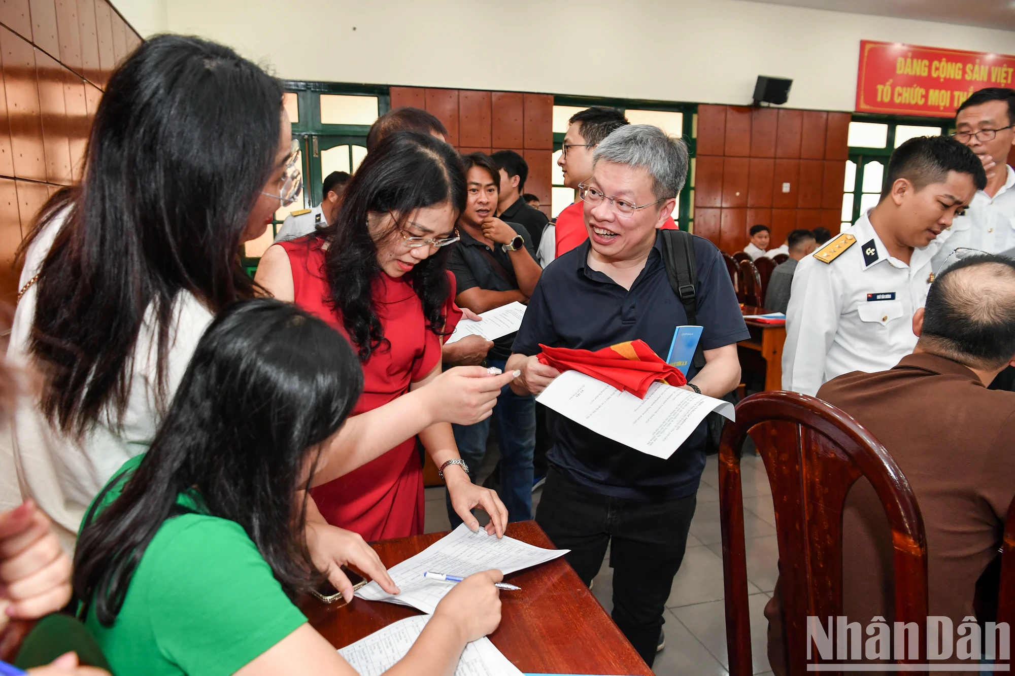[ภาพ] คณะสื่อมวลชนเยี่ยมชม Truong Sa และแพลตฟอร์ม DK1 ภาพที่ 1