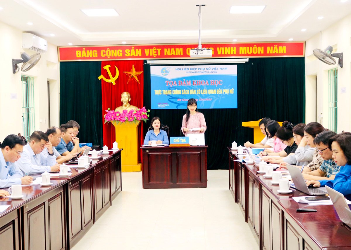 Toàn cảnh buổi toạ đàm.