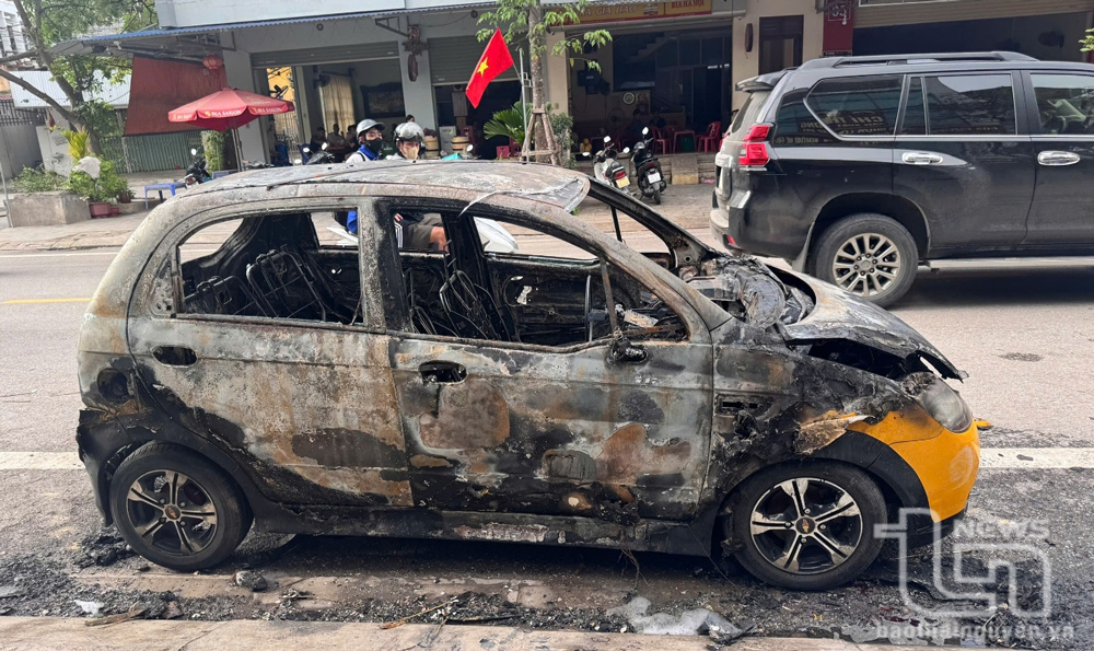 A car was on fire.