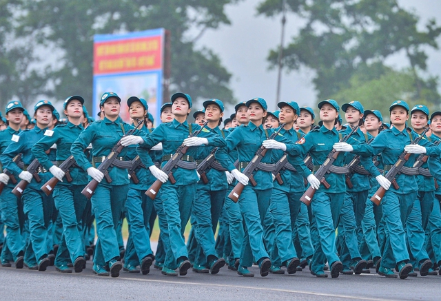 Đề xuất trợ cấp, số lượng phó chỉ huy trưởng Ban CHQS xã khi bỏ cấp huyện - Ảnh 1.