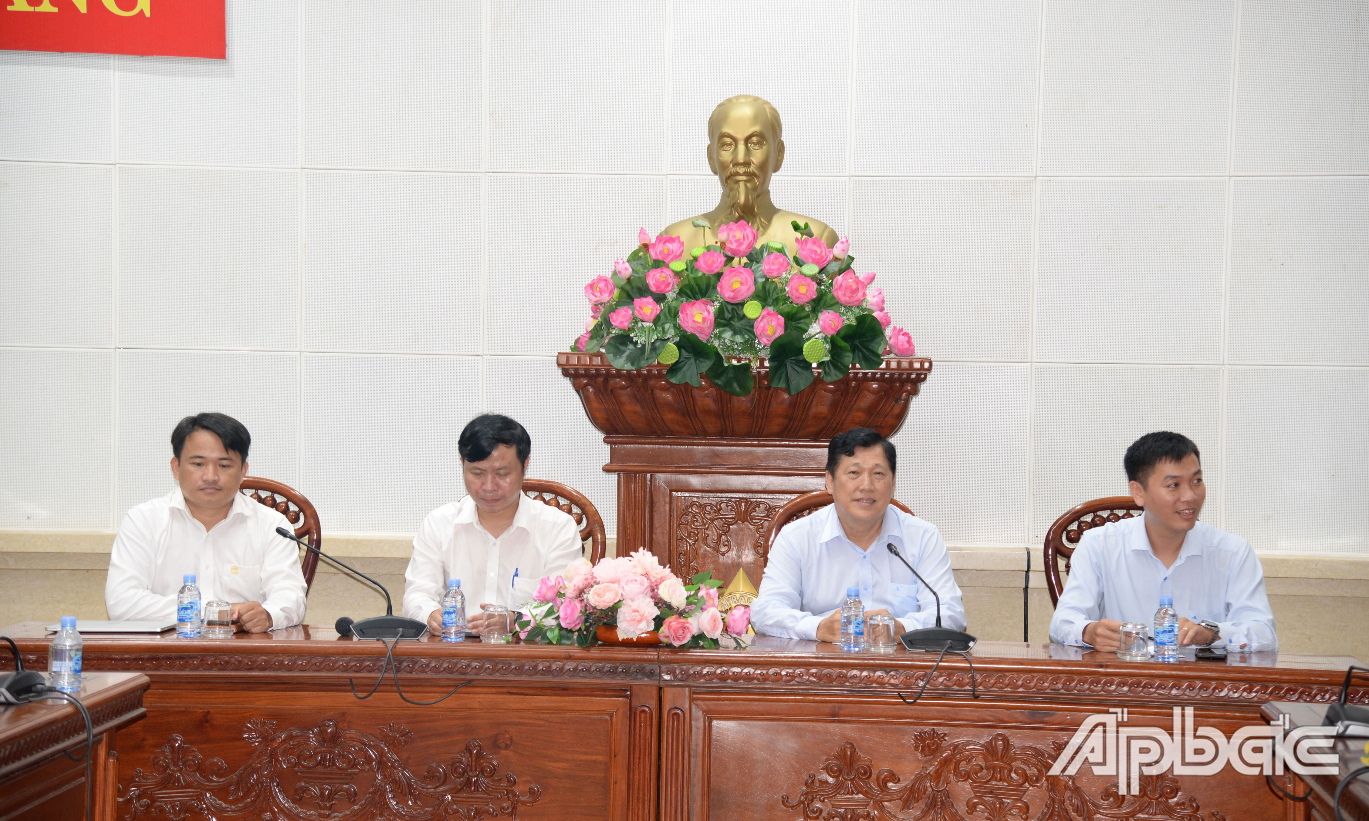 Tiến sĩ Thái Quốc Hiếu, Phó Chi cục Trưởng Chi cục CN&TY tỉnh Tiền Giang phát biểu tại lớp tập huấn.