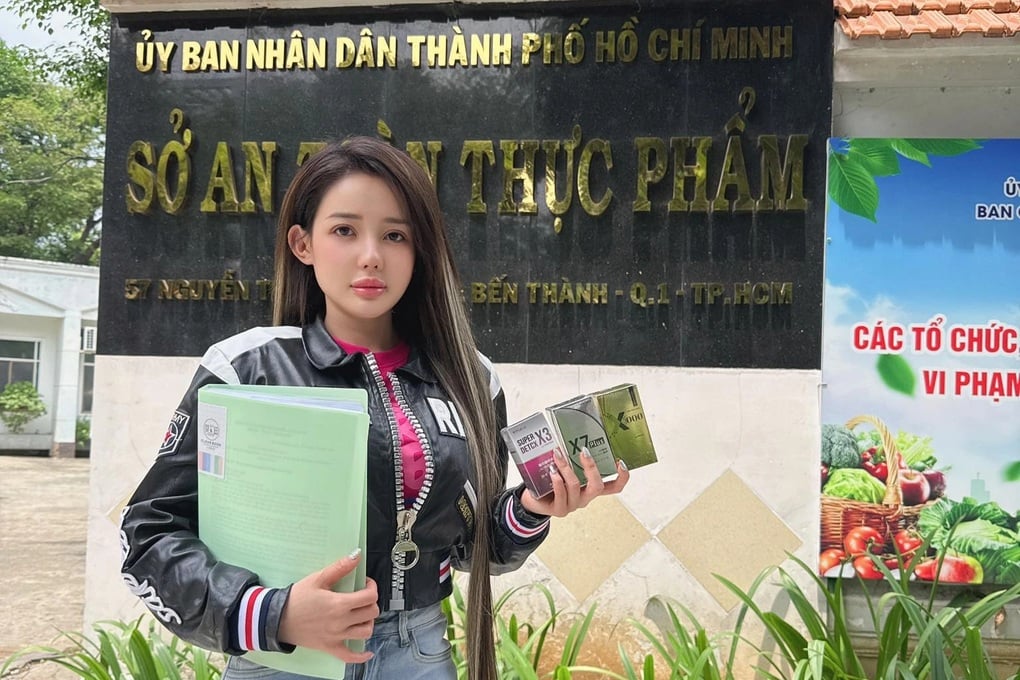 DJ Ngân 98 đến Sở An toàn thực phẩm TPHCM cung cấp hồ sơ sản phẩm giảm cân - 1