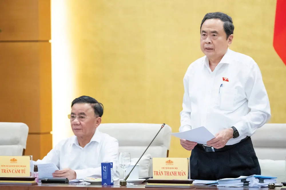 MẪN @@.jpg