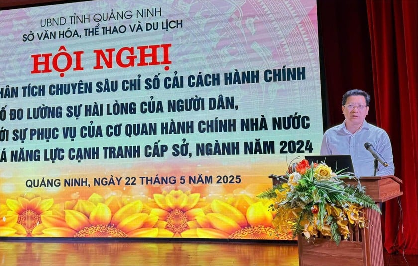Ông Nguyễn Việt Dũng - Giám đốc Sở Văn hóa, Thể thao và Du lịch Quảng Ninh phát biểu tại hội nghị.