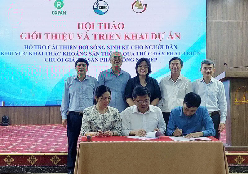 ការចុះហត្ថលេខាលើកិច្ចព្រមព្រៀងស្តីពីកិច្ចសហប្រតិបត្តិការក្នុងការអនុវត្តគម្រោង