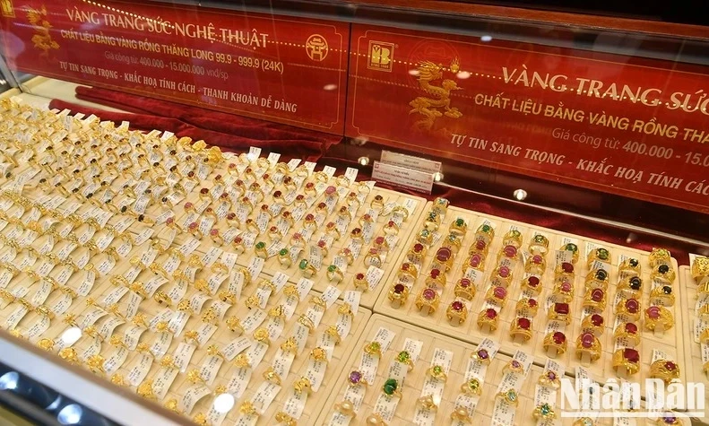 Giá vàng ngày 22/5: Vàng miếng và vàng nhẫn tiếp đà tăng mạnh