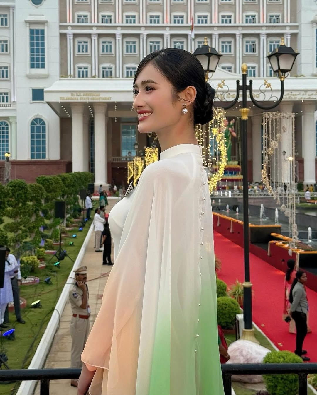 Huỳnh Trần Ý Nhi ghi điểm ở cuộc thi Hoa hậu Thế giới nhờ kỹ năng đặc biệt - 5