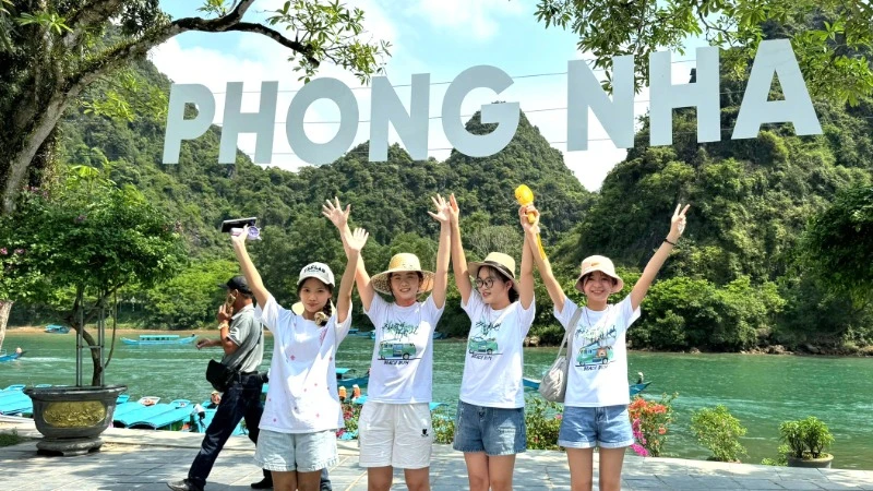 Viele spannende und attraktive Veranstaltungen und Programme in der „Quang Binh Tourism Week 2025“