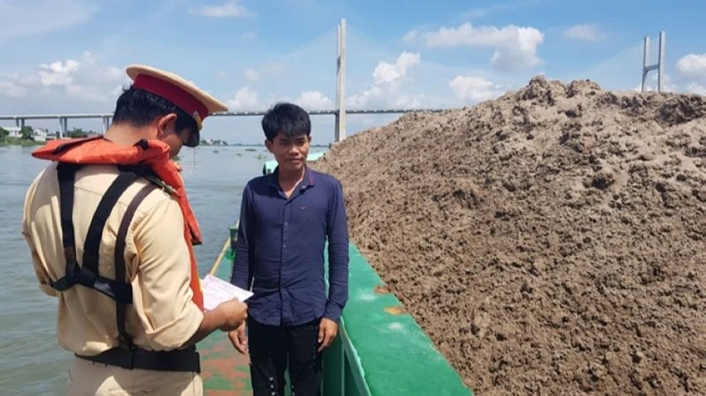 Bảo đảm an toàn thi công xây dựng và phòng chống sạt lở ảnh 3