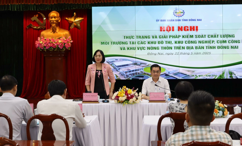 Phó Chủ tịch UBND tỉnh Nguyễn Thị Hoàng phát biểu tại hội nghị, nhấn mạnh yêu cầu kiểm soát chặt chẽ môi trường, thúc đẩy sản xuất xanh và phát triển bền vững trên địa bàn tỉnh.