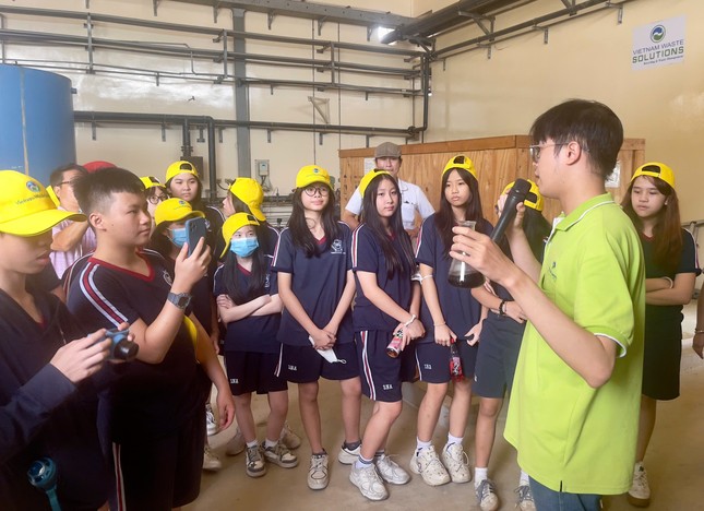 บทเรียนภาพเกี่ยวกับสิ่งแวดล้อมที่บริษัท VWS ภาพที่ 1