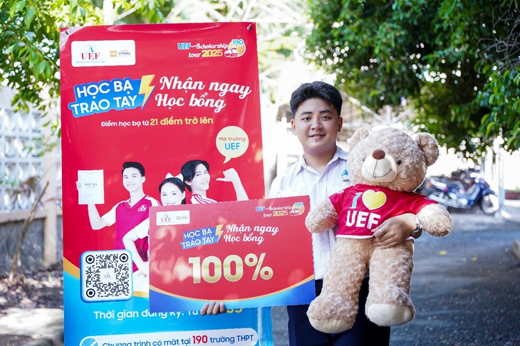 Học sinh Tây Nam Bộ nhận học bổng lên đến 100% từ UEF - Ảnh 3.
