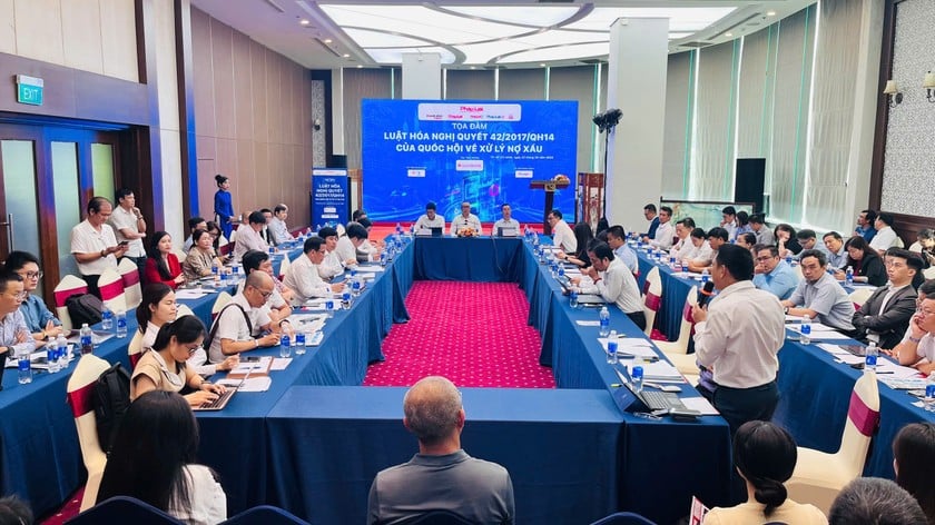 Các đại biểu tham gia phát biểu tại Tọa đàm.